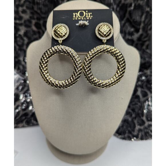 nOir Gold Tone Metal Textured Hoop Earrings - Picture 5 of 5